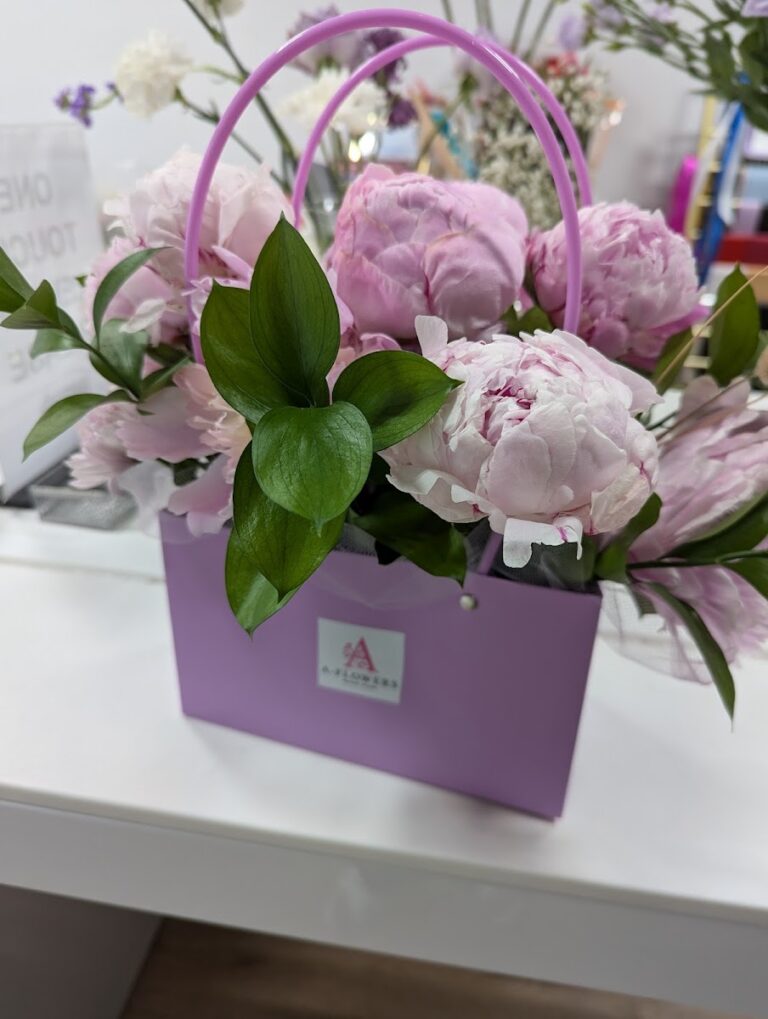 Customer photo of an A-Flowers bouquet
