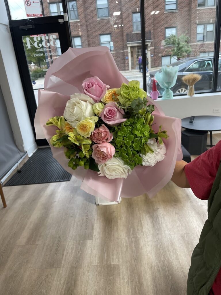Customer photo of an A-Flowers bouquet